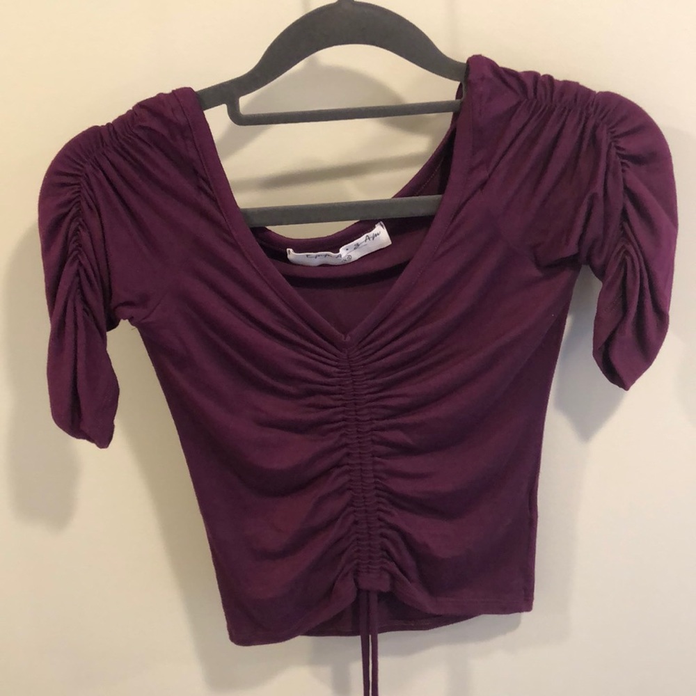 Ladies X-small ruched 1/4 sleeve top